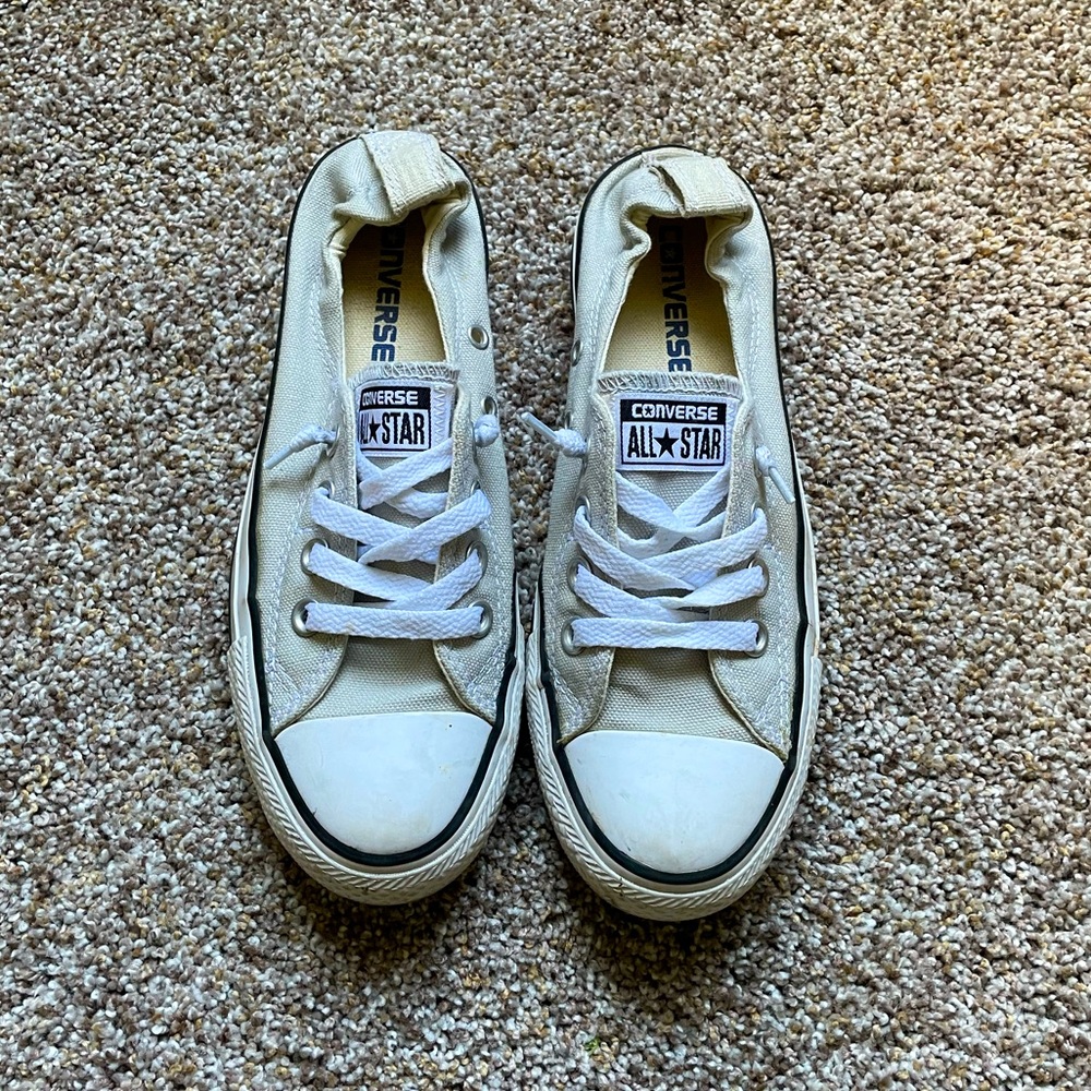 Grey converse size 6